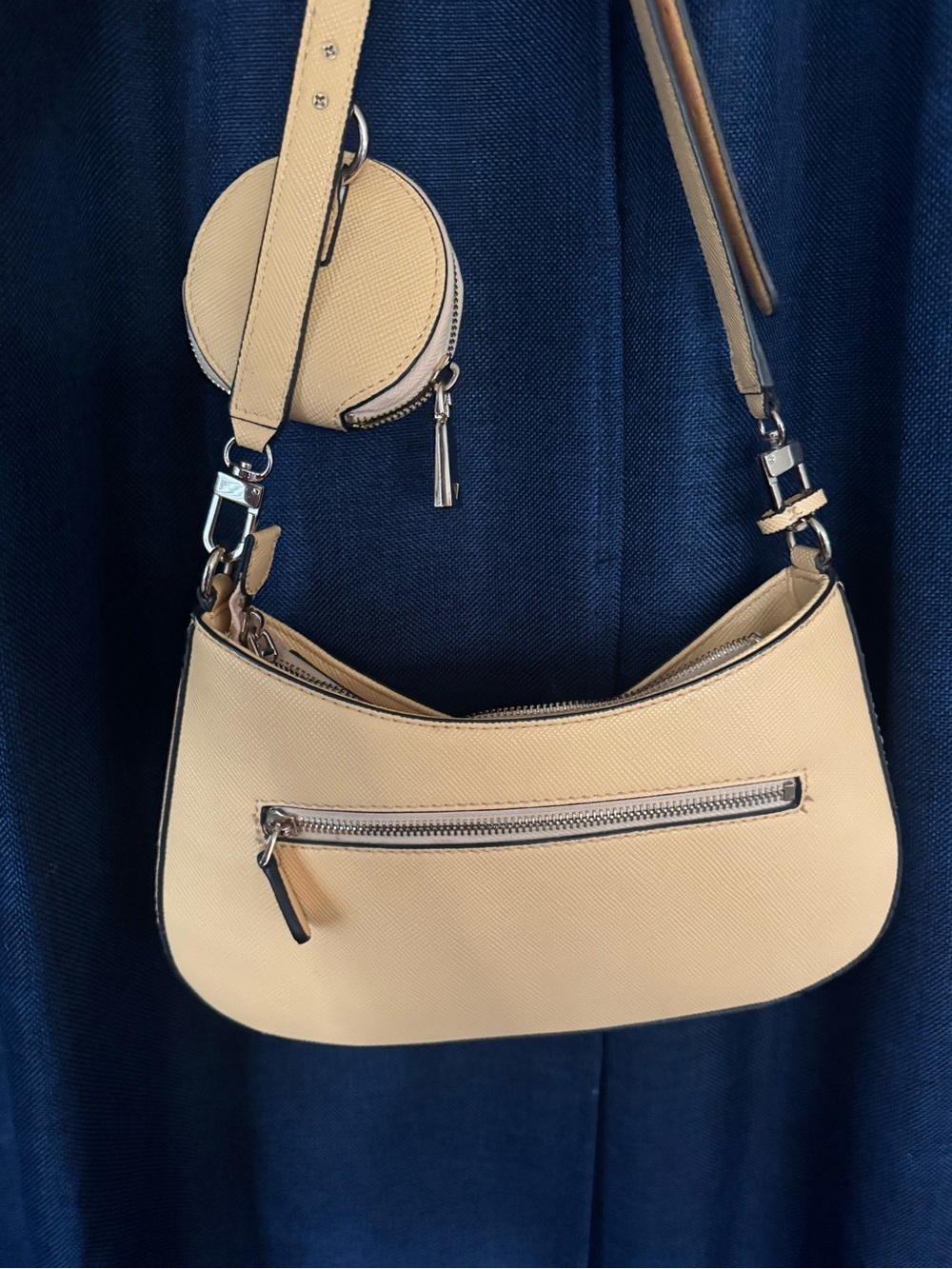 GUESS Women's yellow Shoulder Bag with Coin Pouch - Picture 2 of 3